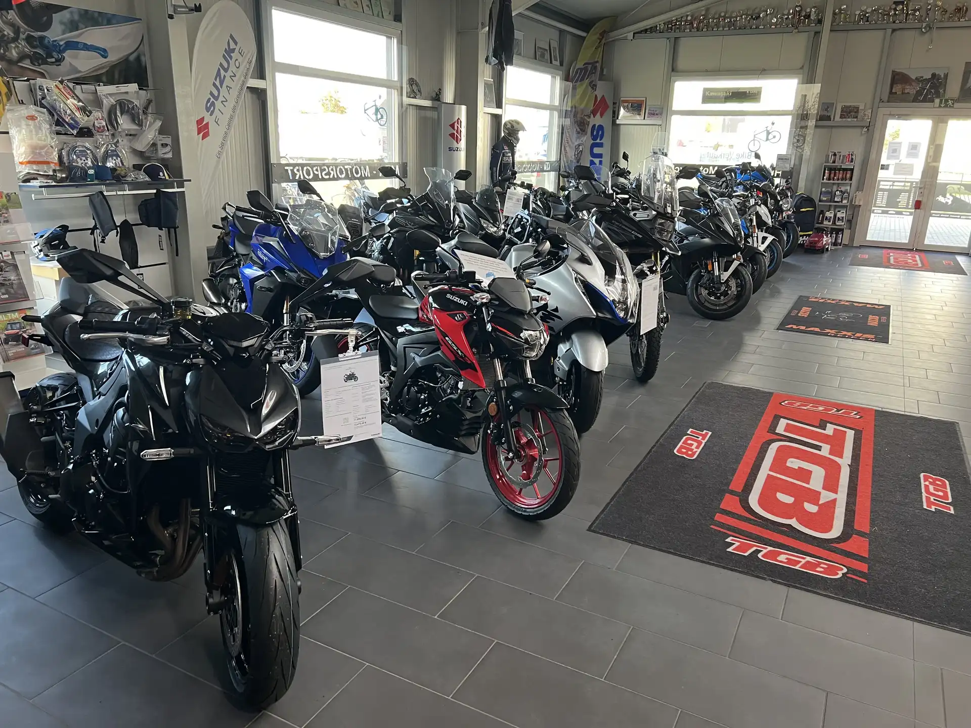 Motorrad-Technik AlvermannAppelt GbR - Motorräder Innen